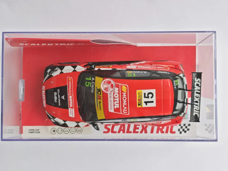 Cupra León TCR de Scalextric - Imagen 4